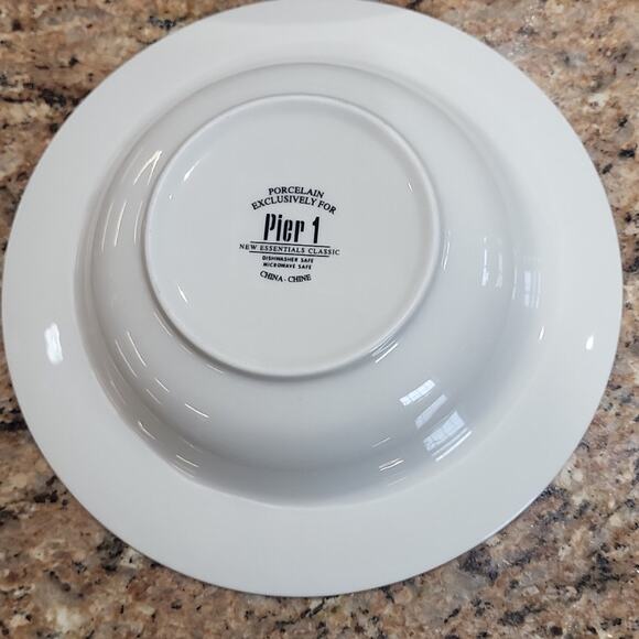 Pier 1 Elegant White Soup Bowls (Set Of 3) 8.5" D - Picture 5 of 12